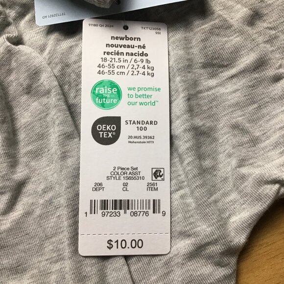 Carter's New Born 6 Piece Set Super Stretchy - Picture 3 of 5